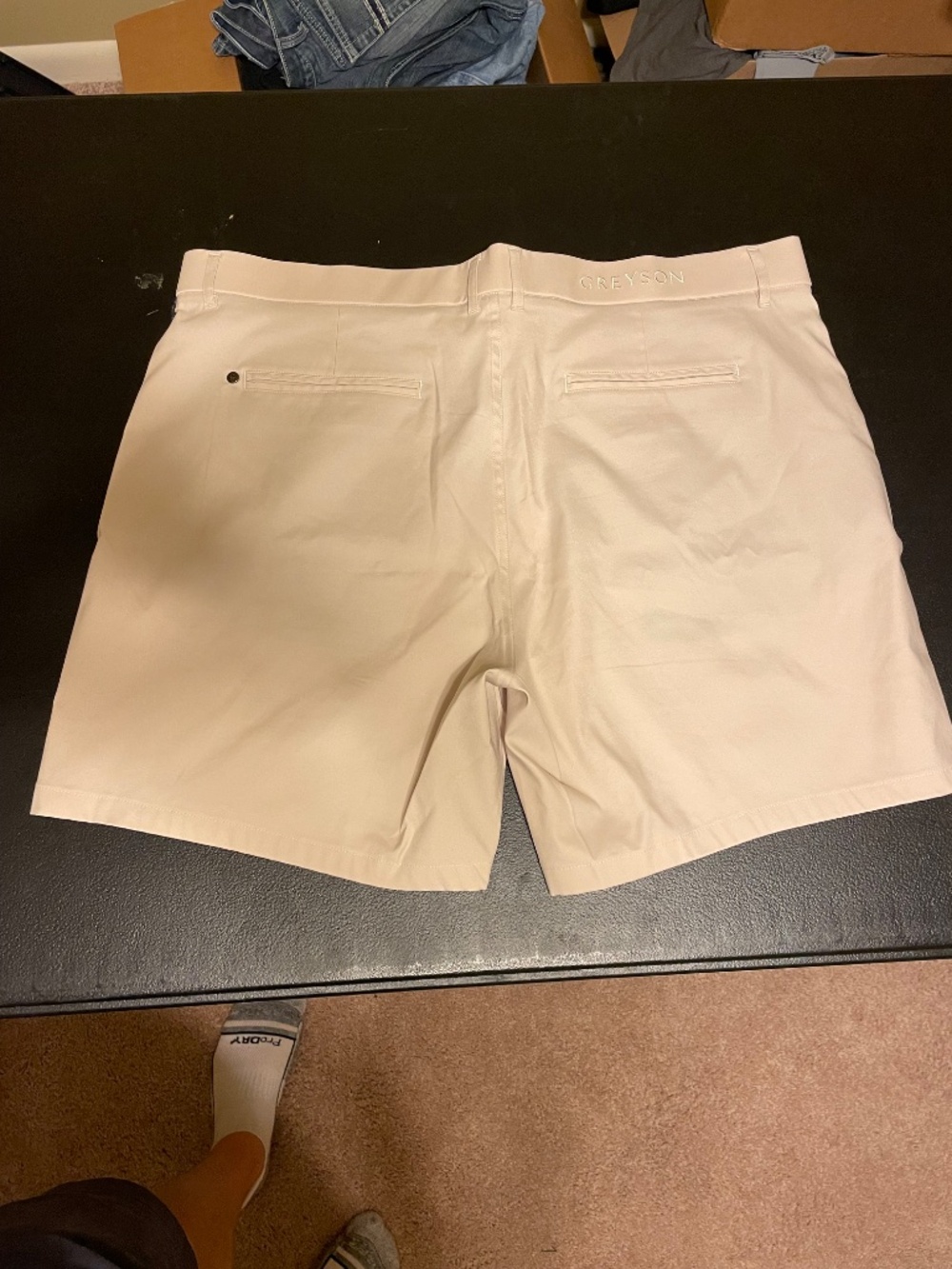 Greyson Light Khaki Short 40 in